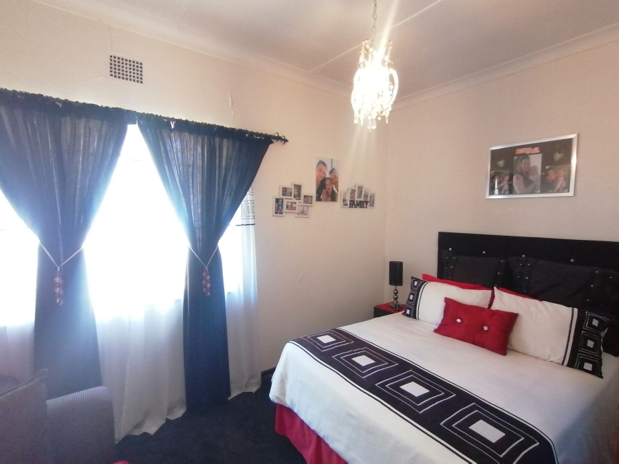 3 Bedroom Property for Sale in Stilfontein Ext 4 North West